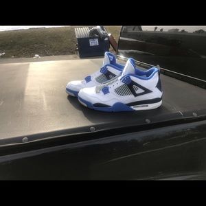 Jordan 4 retro “Motorsport”